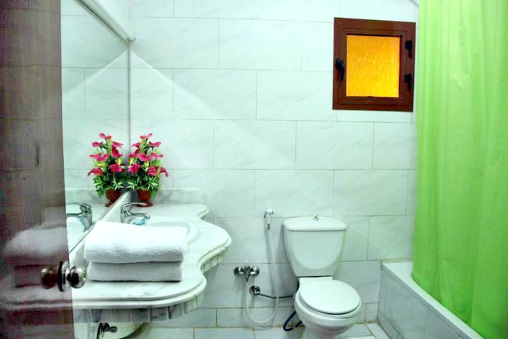 Alexandria Mediterranean Suites Luaran gambar